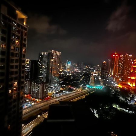 Mercu Summer Suites Klcc By Minutepointhome كوالالمبور المظهر الخارجي الصورة
