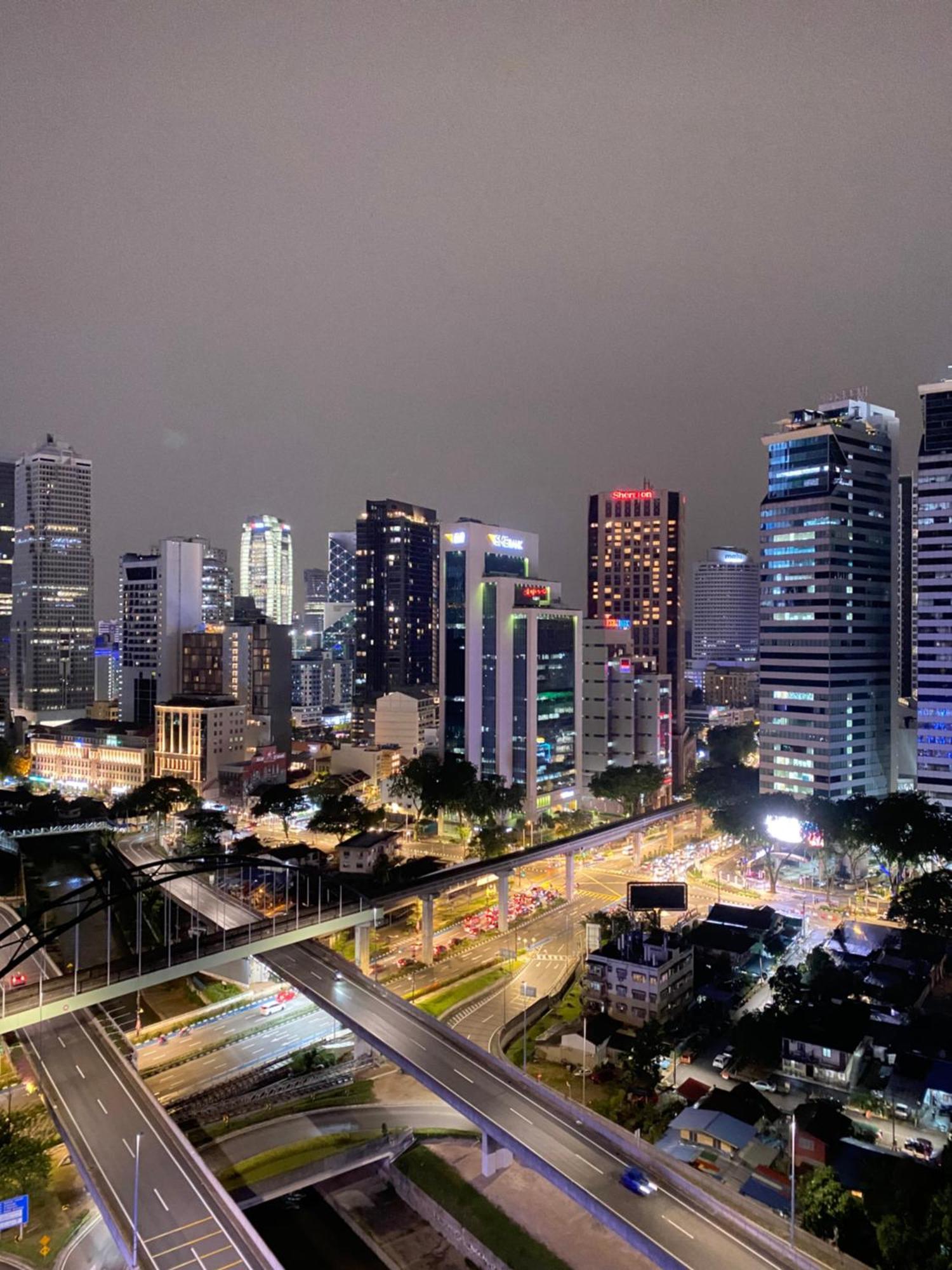 Mercu Summer Suites Klcc By Minutepointhome كوالالمبور المظهر الخارجي الصورة